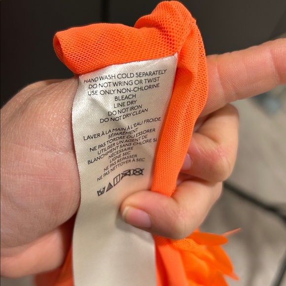 Anthropologie Vibrant Sequin Pencil Skirt,Orange Sequin Disc Skirt size 6 - Picture 9 of 14